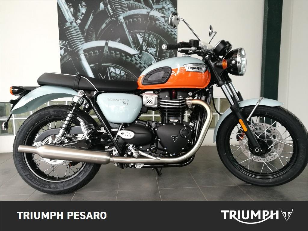 TRIUMPH Bonneville 900 T100 