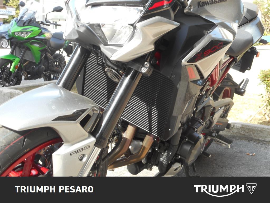 KAWASAKI Z 900 